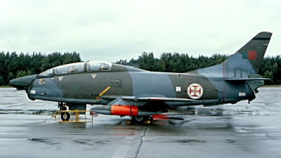Photo ID 98970 by Robert W. Karlosky. Portugal Air Force Fiat G 91T3, 1806