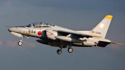 Photo ID 93773 by Andreas Zeitler - Flying-Wings. Japan Air Force Kawasaki T 4, 36 5694