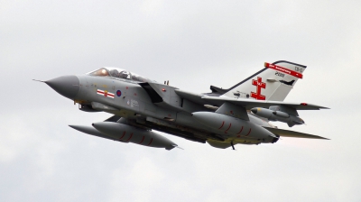 Photo ID 94144 by Chris Albutt. UK Air Force Panavia Tornado GR4, ZA600
