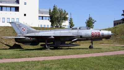Photo ID 95418 by Kostas D. Pantios. Poland Air Force Mikoyan Gurevich MiG 21F 13, 809