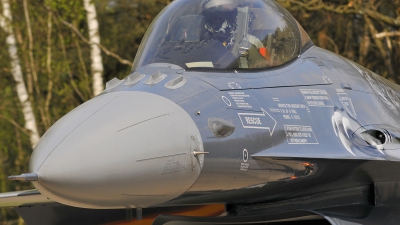 Photo ID 95713 by frank van de waardenburg. Belgium Air Force General Dynamics F 16AM Fighting Falcon, FA 87