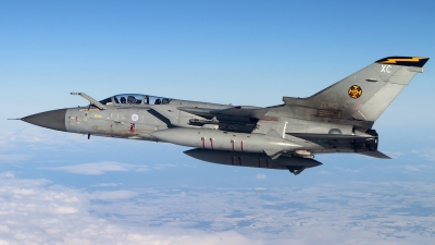 Photo ID 97600 by Chris Lofting. UK Air Force Panavia Tornado F3, ZE962