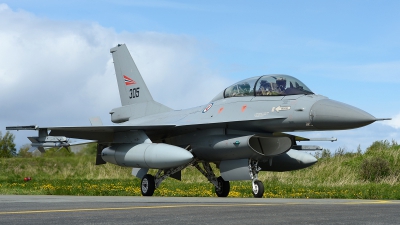 Photo ID 100187 by Lieuwe Hofstra. Norway Air Force General Dynamics F 16BM Fighting Falcon, 305