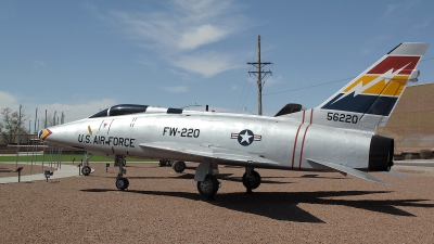 Photo ID 101030 by Peter Boschert. USA Air Force North American F 100D Super Sabre, 56 3220