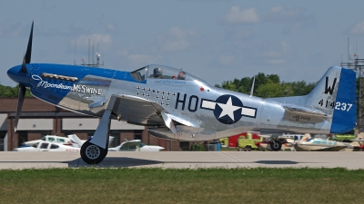 Photo ID 101311 by Steve Homewood. Private Private North American P 51D Mustang, N2151D