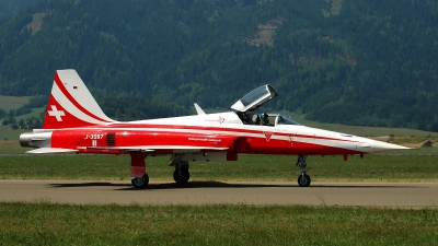 Photo ID 101890 by Radim Spalek. Switzerland Air Force Northrop F 5E Tiger II, J 3087