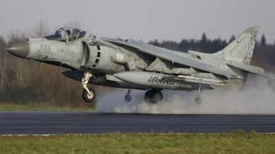 Photo ID 13146 by Maurice Hendriks - Afterburner Images. Italy Navy McDonnell Douglas AV 8B Harrier ll, MM7199