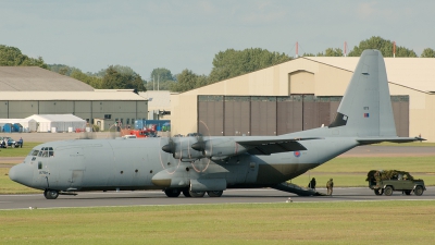 Photo ID 13208 by Jeremy Gould. UK Air Force Lockheed Martin Hercules C4 C 130J 30 L 382, ZH879