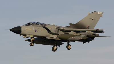 Photo ID 13294 by Frank Noort. UK Air Force Panavia Tornado GR4, ZA556