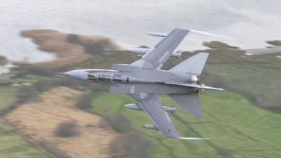 Photo ID 13368 by Neil Bates. UK Air Force Panavia Tornado GR4, ZG775