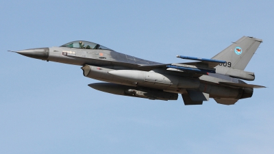 Photo ID 105339 by Jimmy van Drunen. Netherlands Air Force General Dynamics F 16AM Fighting Falcon, J 009