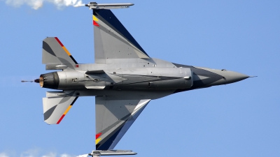 Photo ID 106338 by Walter Van Bel. Belgium Air Force General Dynamics F 16AM Fighting Falcon, FA 84