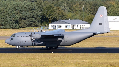 Photo ID 106626 by Carl Brent. Poland Air Force Lockheed C 130E Hercules L 382, 1504