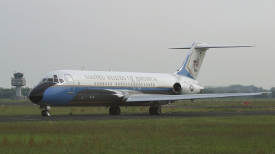 Photo ID 13755 by Jaco Haasnoot. USA Air Force McDonnell Douglas VC 9C DC 9 32, 73 1681