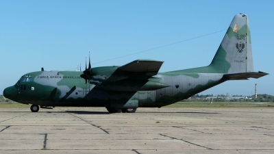 Photo ID 107195 by Martin Kubo. Brazil Air Force Lockheed C 130H Hercules L 382, 2476