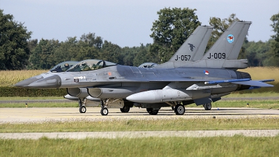 Photo ID 107316 by rob martaré. Netherlands Air Force General Dynamics F 16AM Fighting Falcon, J 009