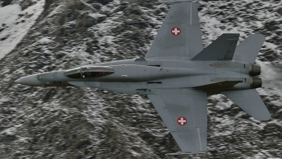 Photo ID 108801 by Martin Thoeni - Powerplanes. Switzerland Air Force McDonnell Douglas F A 18C Hornet, J 5019