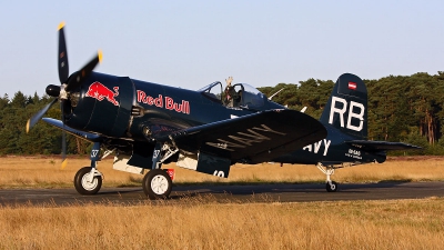 Photo ID 108669 by Roel Kusters. Private Red Bull Vought F4U 4 Corsair, OE EAS