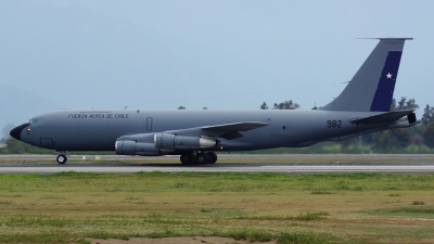 Photo ID 109039 by Lukas Kinneswenger. Chile Air Force Boeing KC 135E Stratotanker 717 100, 982