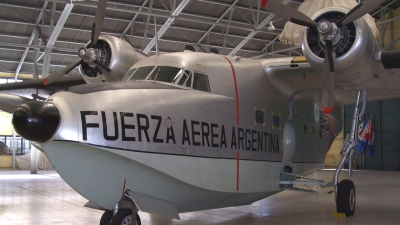 Photo ID 14036 by Martin Kubo. Argentina Air Force Grumman HU 16A Albatross SA 16A G 64, BS 02