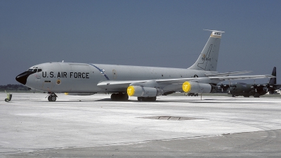 Photo ID 110696 by David F. Brown. USA Air Force Boeing KC 135E Stratotanker 717 100, 58 0032