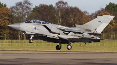 Photo ID 111035 by Chris Lofting. UK Air Force Panavia Tornado GR4, ZD740