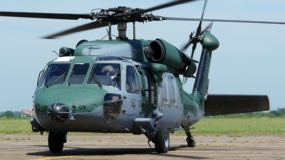 Photo ID 111511 by Martin Kubo. Brazil Air Force Sikorsky UH 60L Black Hawk S 70A, 8909