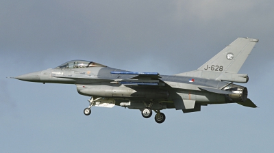 Photo ID 14397 by Jaco Haasnoot. Netherlands Air Force General Dynamics F 16AM Fighting Falcon, J 628