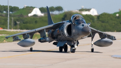 Photo ID 111796 by A. Muñiz Zaragüeta. Spain Navy McDonnell Douglas EAV 8B Harrier II, VA 1B 36