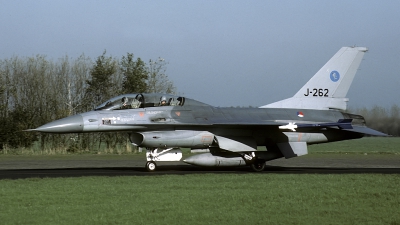 Photo ID 111825 by Joop de Groot. Netherlands Air Force General Dynamics F 16B Fighting Falcon, J 262