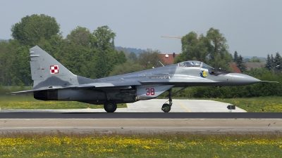 Photo ID 112906 by Thomas Ziegler - Aviation-Media. Poland Air Force Mikoyan Gurevich MiG 29A 9 12A, 38
