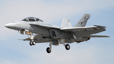 Photo ID 1467 by Steve Wright. USA Navy Boeing F A 18F Super Hornet, 166673