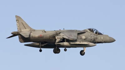 Photo ID 14672 by Maarten Peters. Italy Navy McDonnell Douglas AV 8B Harrier ll, MM7218