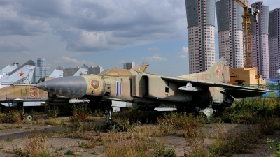Photo ID 116086 by Peter Terlouw. Russia Air Force Mikoyan Gurevich MiG 23M,  