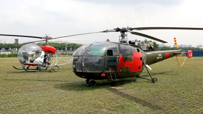 Photo ID 116787 by Carl Brent. Malaysia Air Force Sud Aviation SE 3160 Alouette III, M20 05
