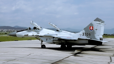 Photo ID 117132 by Marinus Dirk Tabak. Slovakia Air Force Mikoyan Gurevich MiG 29 9 13, 3709