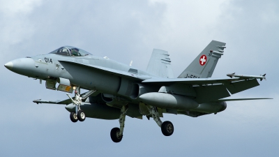 Photo ID 118624 by Thomas Ziegler - Aviation-Media. Switzerland Air Force McDonnell Douglas F A 18C Hornet, J 5014