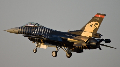 Photo ID 118562 by Thomas Ziegler - Aviation-Media. T rkiye Air Force General Dynamics F 16C Fighting Falcon, 91 0011