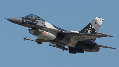 Photo ID 119681 by Darren Mottram. USA Air Force General Dynamics F 16C Fighting Falcon, 86 0263