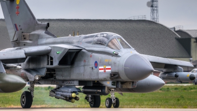 Photo ID 119837 by Adrian Harrison. UK Air Force Panavia Tornado GR4, ZA601