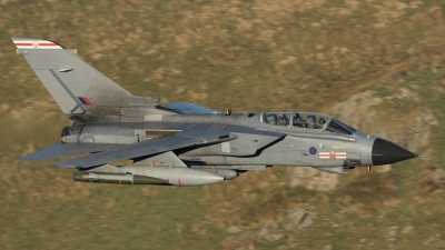 Photo ID 15588 by Tom Gibbons. UK Air Force Panavia Tornado GR4, ZA611