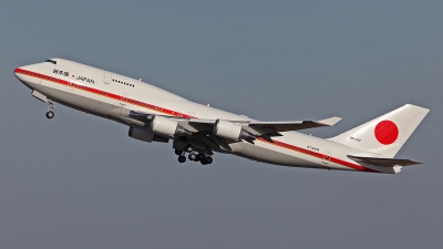 Photo ID 120325 by Lars Kitschke. Japan Air Force Boeing 747 47C, 20 1102