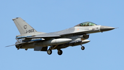Photo ID 121043 by Carl Brent. Netherlands Air Force General Dynamics F 16AM Fighting Falcon, J 003