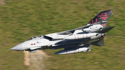 Photo ID 124495 by Melchior Timmers. UK Air Force Panavia Tornado GR4, ZA492
