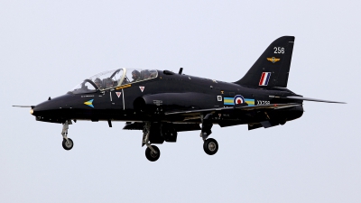 Photo ID 125010 by Carl Brent. UK Air Force British Aerospace Hawk T 1W, XX256