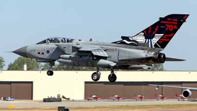 Photo ID 125183 by Carl Brent. UK Air Force Panavia Tornado GR4, ZA412