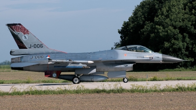 Photo ID 125368 by John. Netherlands Air Force General Dynamics F 16AM Fighting Falcon, J 006