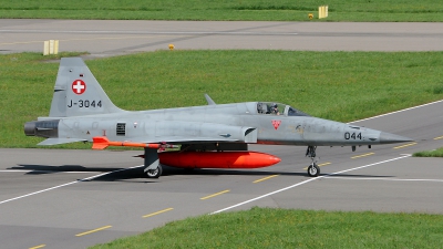 Photo ID 125915 by Coert van Breda. Switzerland Air Force Northrop F 5E Tiger II, J 3044