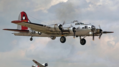 Photo ID 126393 by David F. Brown. Private Experimental Aircraft Association Boeing B 17G Flying Fortress 299P, N5017N