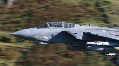 Photo ID 16454 by Paul Cameron. UK Air Force Panavia Tornado GR4, ZA473